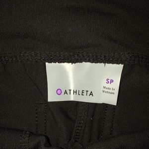 Athleta Pants - Black Athleta Leggings with Pockets Athleta Pants - Black Athleta Leggings with Pockets